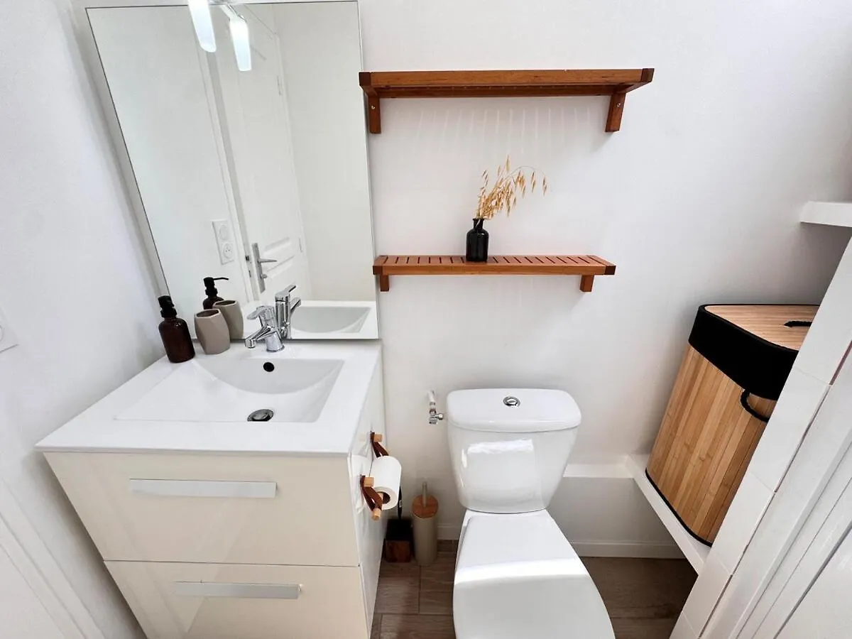 아파트 Appartement Central Cosy Et Calme Pres De La Gare 툴롱